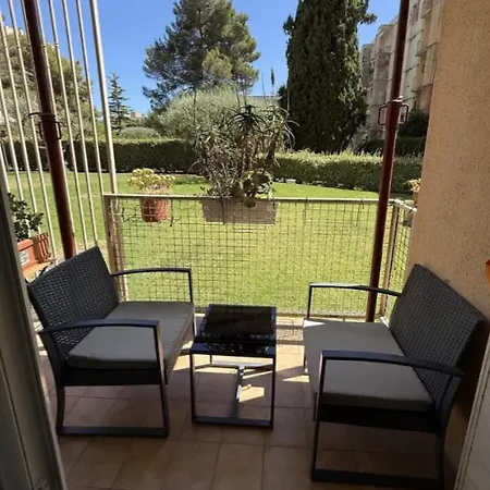 Peaceful Garden View, 20 Min From Apartament
